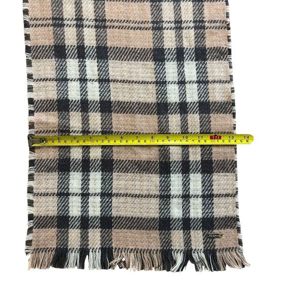 Steve Madden Black and Tan Plaid Scarf classic luxury neutral women’s - Picture 6 of 8